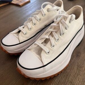 Converse Run Star Hike platform white black gum canvas low sneakers size 7